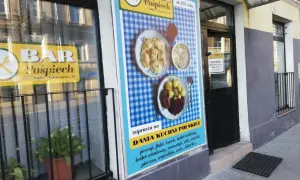 Bar Pospiech w Lublinie, gdzie zjesz tanio polskie dania: pierogi, flaki, żeberka. Od 1981 roku.