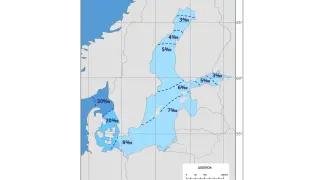 Mapa pokazuje **zasolenie Bałtyku**. Najwyższe zasolenie (30‰) występuje przy cieśninach duńskich, a najniższe (3‰) w Zatoce Botnickiej.
