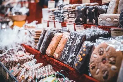 Co warto przywieźć z Austrii? Najlepsze pamiątki i lokalne smaki