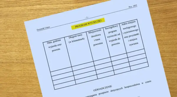 Formularz "PROGRAM WYCIECZKI" do zaplanowania 7 dniowej wycieczki po Polsce, zawiera pola na datę, trasę, noclegi i wyżywienie.