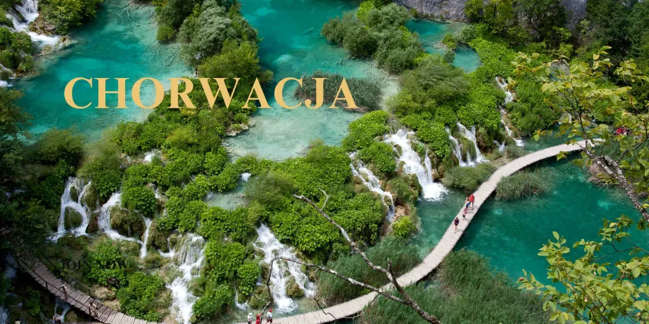 Chorwacja zachwyca wodospadami i turkusową wodą. Odkryj najpiękniejsze miejsca, jak Jeziora Plitwickie, z drewnianymi kładkami wśród zieleni.