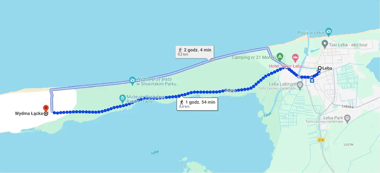 Trasa piesza z Łeby na Wydmę Łącką, przez Słowiński Park Narodowy, z zaznaczonymi atrakcjami: Muzeum Wyrzutnia Rakiet, Labirynt i plaża.